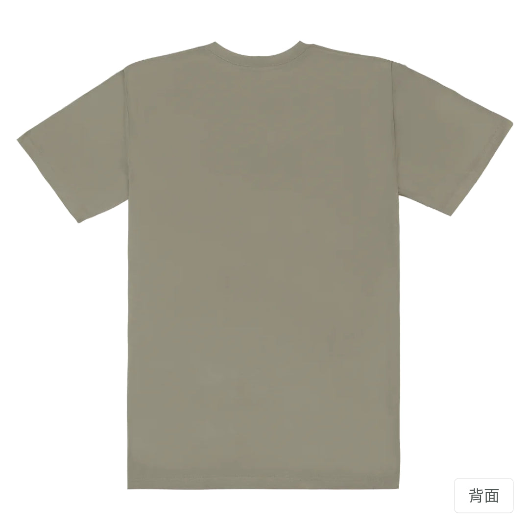 RickyMartini × RickyMartini…｜諧教 001｜抬鐘人（深色衣款）｜180g 精梳棉圓筒T恤 大象灰 背面
